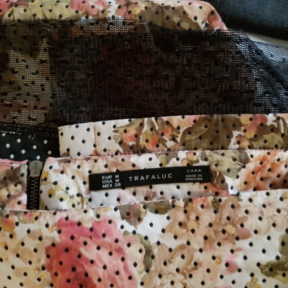 Zara Midi floral skirt with lace